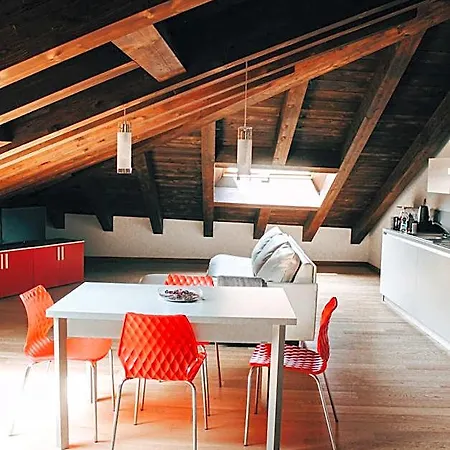 מלון דירות My Loft פררה